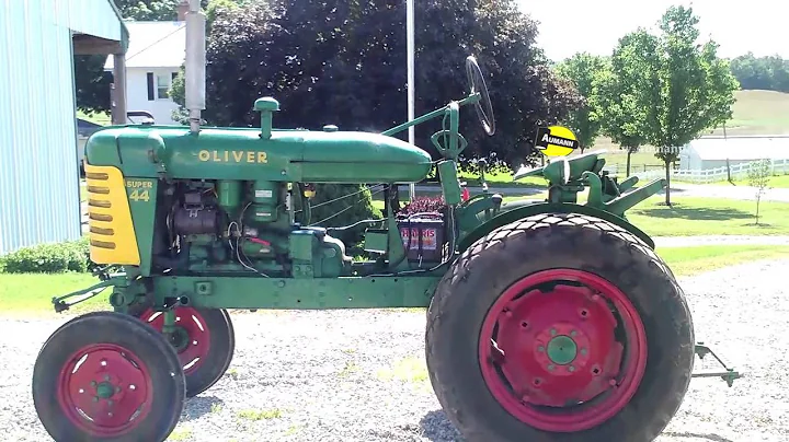 Oliver Super 44 - Richard Bauman Oliver Collection...