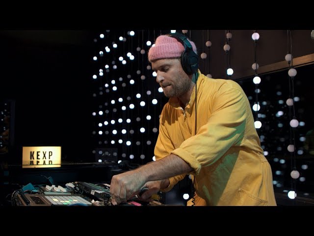 KOKOKO! - Tongos'a (Live on KEXP) - YouTube