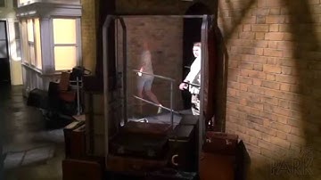 Diagon Alley London Kings Cross Station Platform 9 3/4 Universal Studios Florida