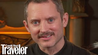 How Elijah Wood and Mark Ruffalo Pranked Kirsten Dunst in Eternal Sunshine
Elijah Wood tells Sarah Michelle Gellar about the unpredictable, hilarious reality of filming Eternal Sunshine of the Spotless Mind.
Still haven’t subscribed to Condé Nast Traveler on YouTube? ►► http://bit.ly/cntraveleryoutubesub
ABOUT CONDE NAST TRAVELER
Expert travel tips, destination guides, videos, and the best of food, fashion, and design from around the world. How Elijah Wood and Mark Ruffalo Pranked Kirsten Dunst in Eternal Sunshine