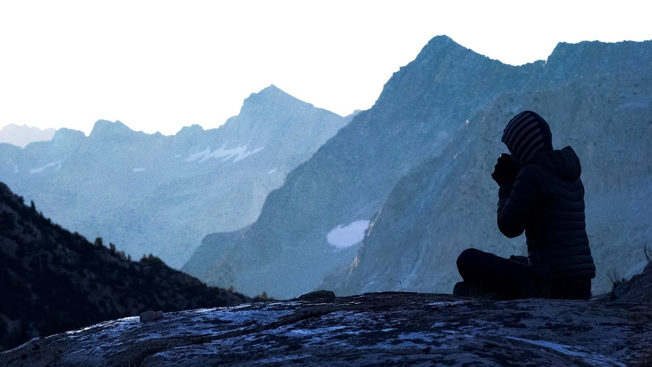 Solo Hiking the Eastern Sierra in October