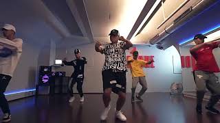 R3D ONE  abusadamente versión coreografía