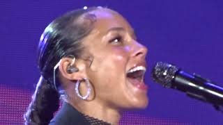 ALICIA KEYS INTRO+NAT KING COLE+TRUTH WITHOUT LOVE+YOU DON´T KNOW MY NAME LIVE MADRID. JULY 4th 2022
