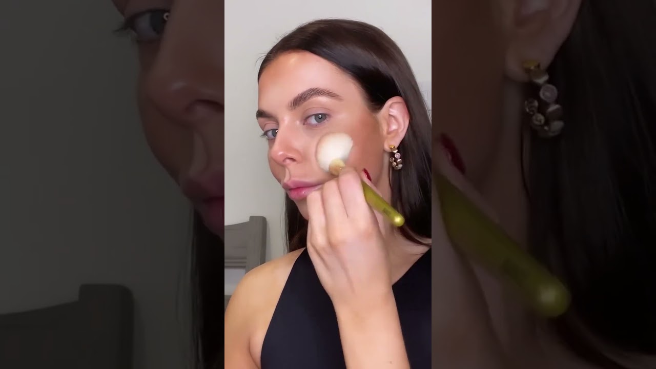 Grab the glow: iconic bronze gift set for $24.50! 