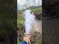 usporeni snimak vode iz hidrantnog crijeva#kratki