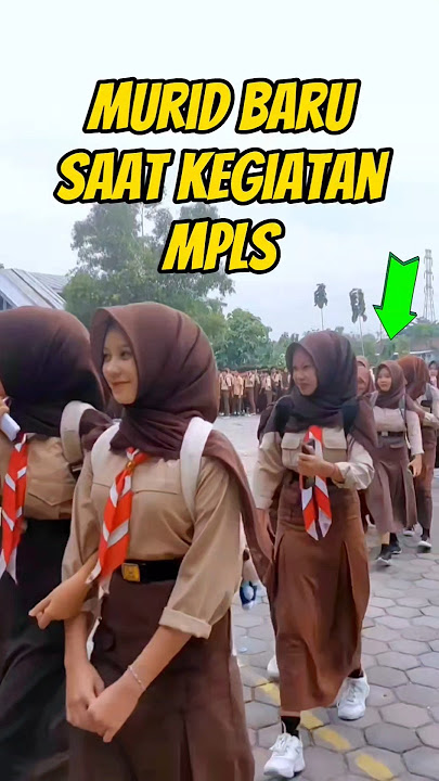 Ada yang cari perhatian nih! 😂🤭 #shorts #anaksekolah #abg #cantik #anaksma #pramuka #random #mpls