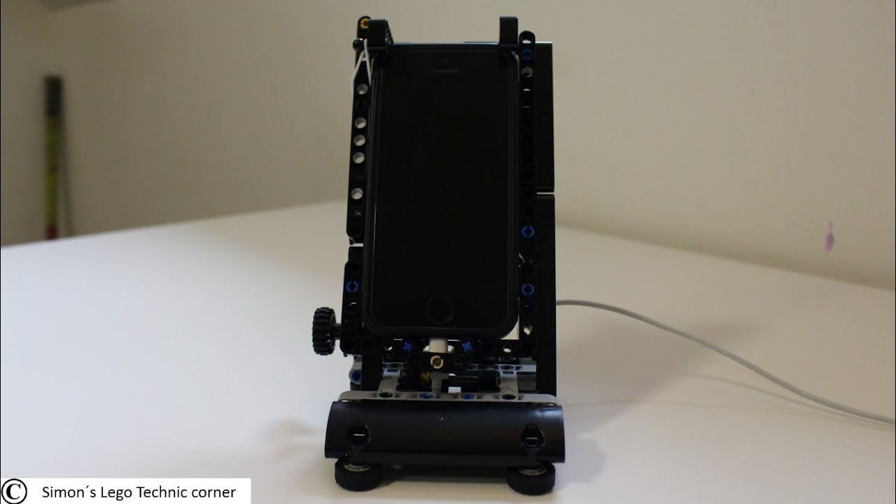 Charging Dock for iPhone 5S from Lego Technic [MOC]