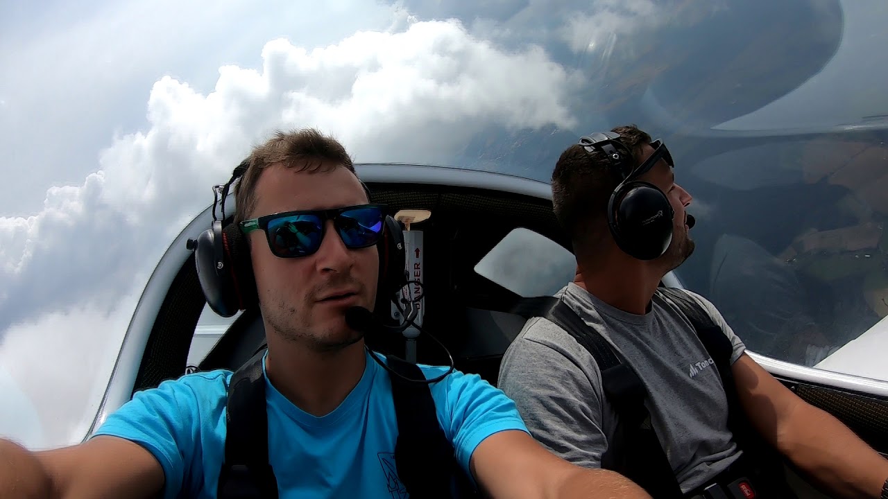 Formation and cloud flying Fm 250 Vampire