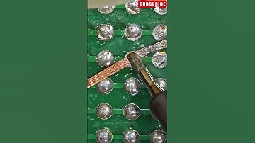 How to Solder on Circuit Boards #shortsviral #shortsfeed #eletronic #tech