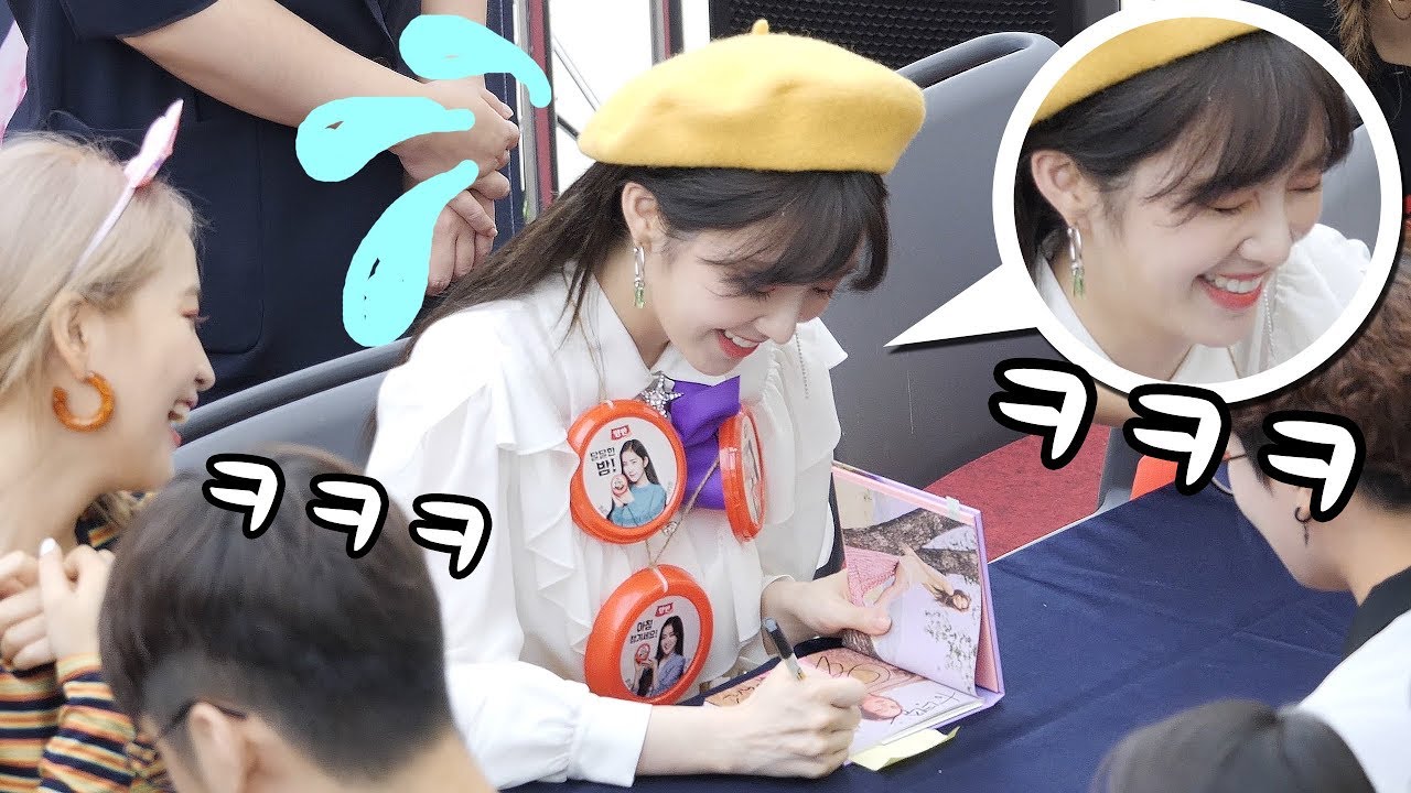 팬 얼굴 그려주는 아이린 Irene draw Caricature of Fan : Edited fancam : Red Velvet fansign : coex 190901