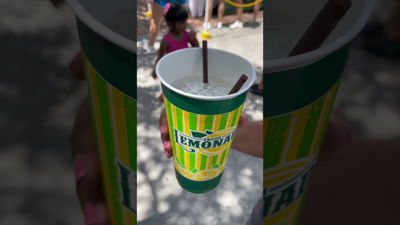 IN THE DOWNTOWN WINTER GARDEN!! 