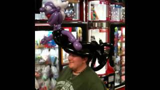 Balloon Twisting Character Ursula By The Balloon Bandit