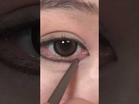 아이라이너 자연스럽게 그리는 방법을 알아보자 #makeuptutorial #메이크업튜토리얼 #아이라이너