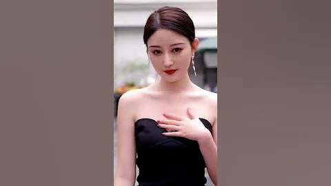 Chinese Beautiful Girl, Chinese Cute Model Street Fashion Eps 60, Simple But Sexy Girl #shorts