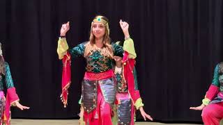 Hoyçek -  Cansu İpek Albayrak Halk Oyunları Gösterisi (Teşekkürler Onur Akbaba)