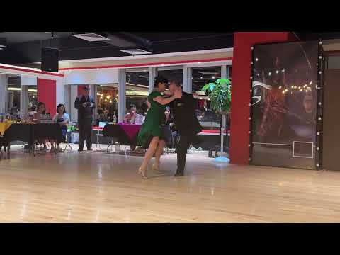 Sebastian Missé y Andrea Reyero in HK - 26-07-2025 2/4