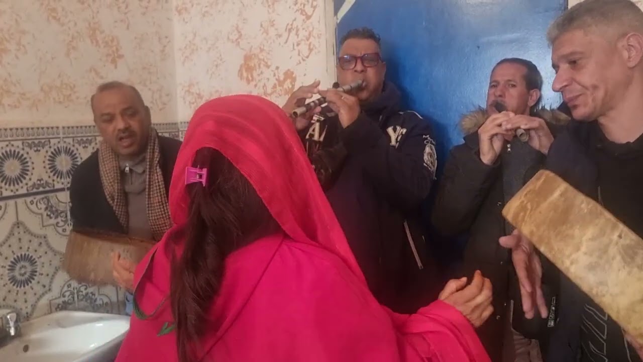 رضوان جلولي 0661679937 وجبه بسم الله حادون عند الشريفة الخريبݣية رقم 0626097040