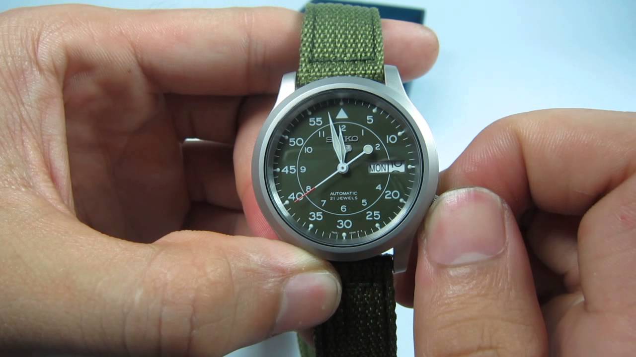 Đồng hồ đeo tay Seiko 5 SNK 805 - YouTube