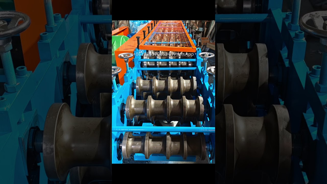 Multi Design in 1 || Steel iron rolling forming machine that changes round pipes to oval shape pipes