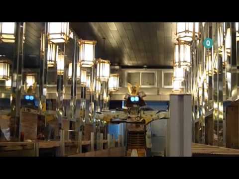 Q-TV რობოტების რესტორანი ტაილანდში