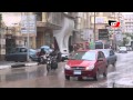 الإسكندرية تتحدى البرد والمطر