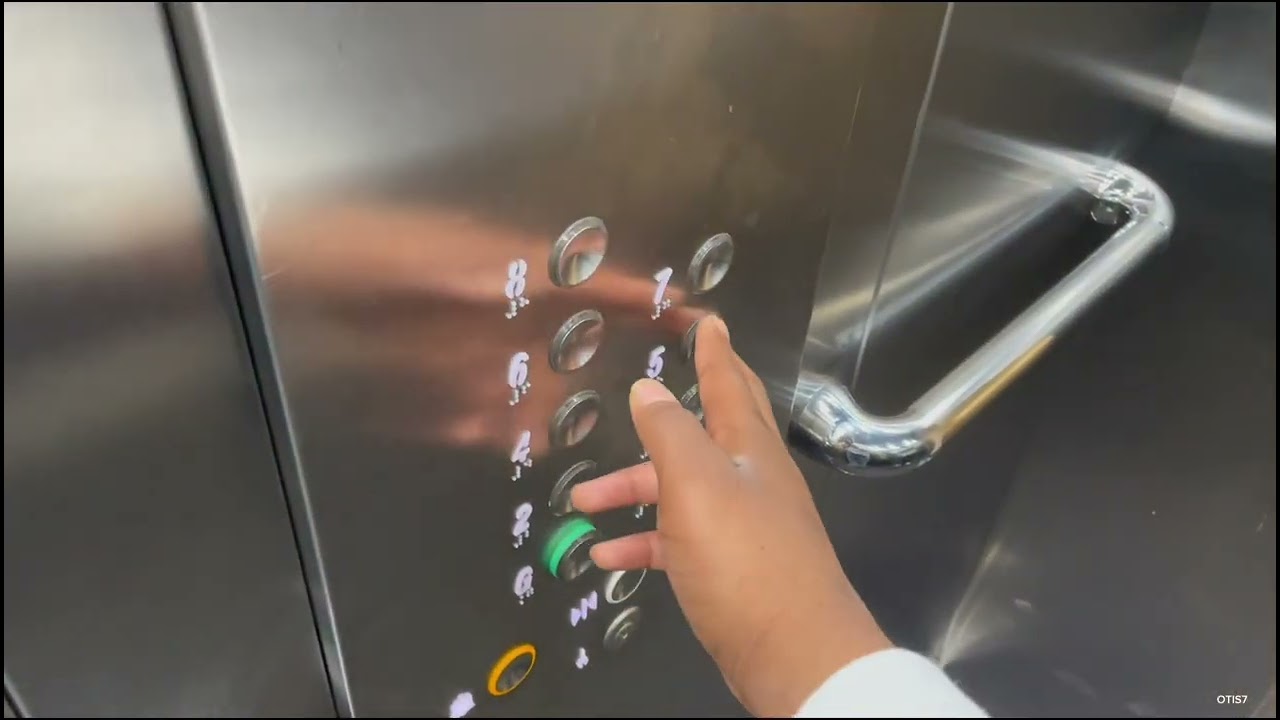 Otis Gen2 Lifts at panorama in Ashford ￼