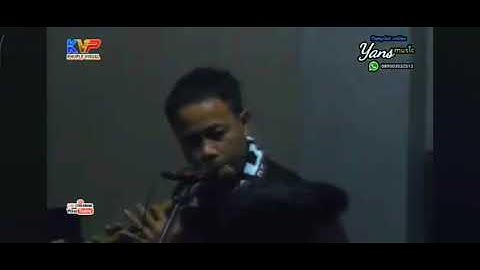 Emansipasi Wanita Cover By Yan