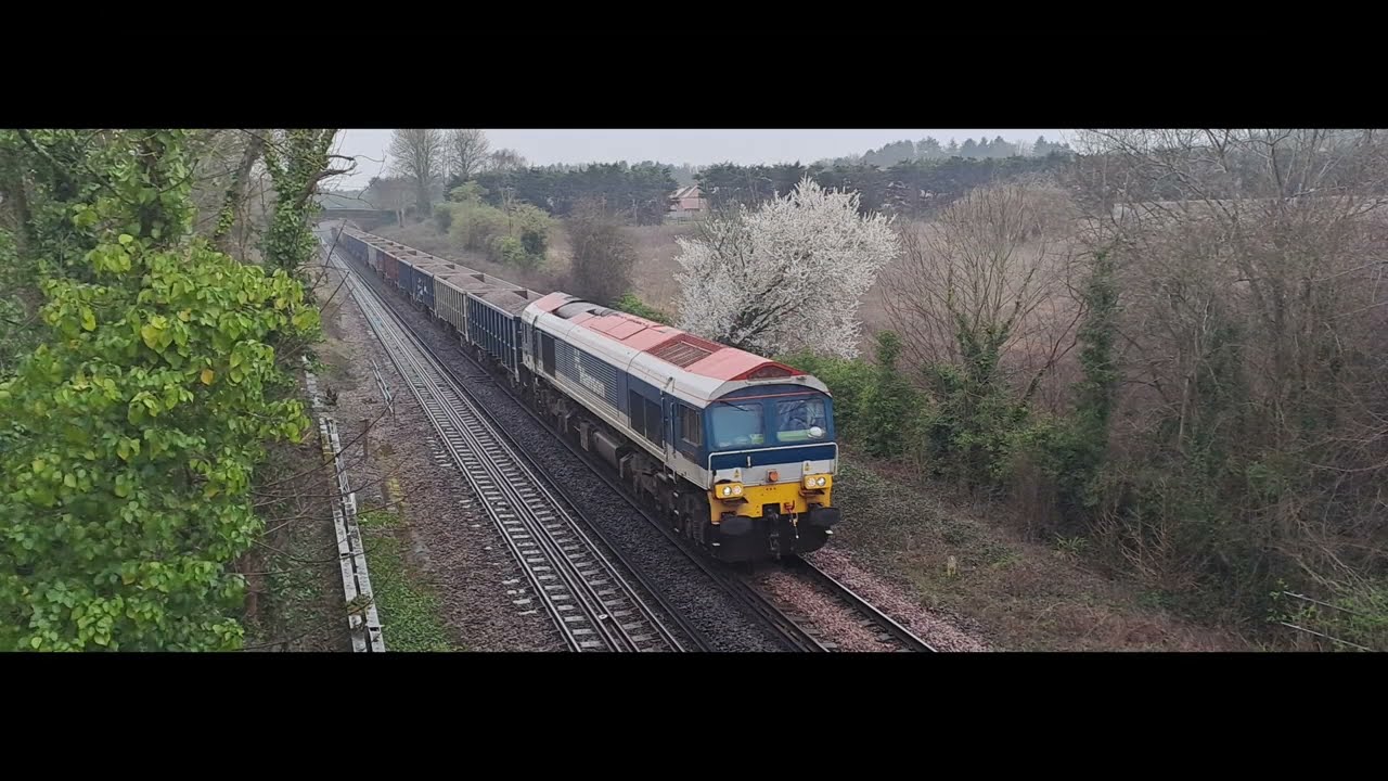 Trains At Mill Lane Bridge, Bedhampton, 06-03-2026. 
