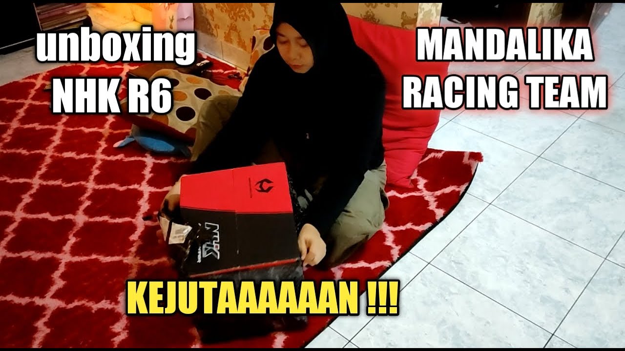bukan PRANK !!! unboxing NHK half face R6 Limited Edition x Pertamina Mandalika Racing Team #80
