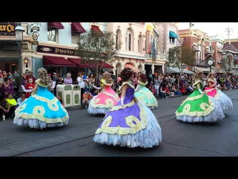 Disneyland Parade Jan 2014