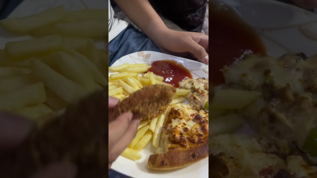 Cheesio pizza review | 