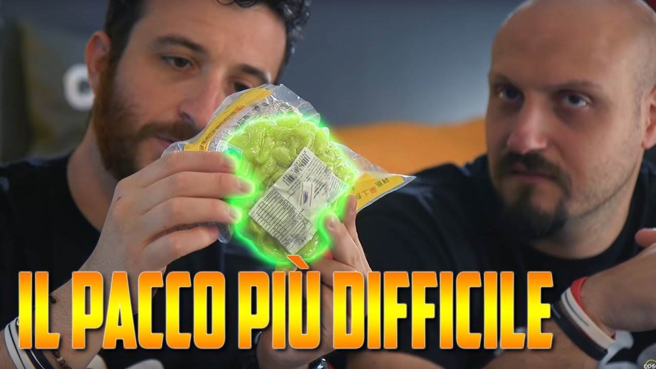 UN PACCO ENORME PIENO DI COSE BRUTTE !