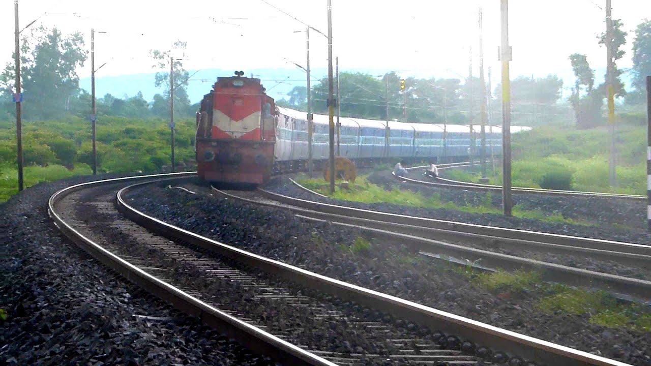 JHANSI WDM3B WITH GWALIOR BHOPAL INTERCITY EXPRESS