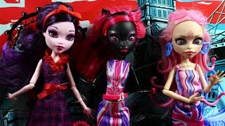 Ghoulebrities in London / Монстро-знаменитости в Лондуме - Monster High / Монстер Хай - CGF51