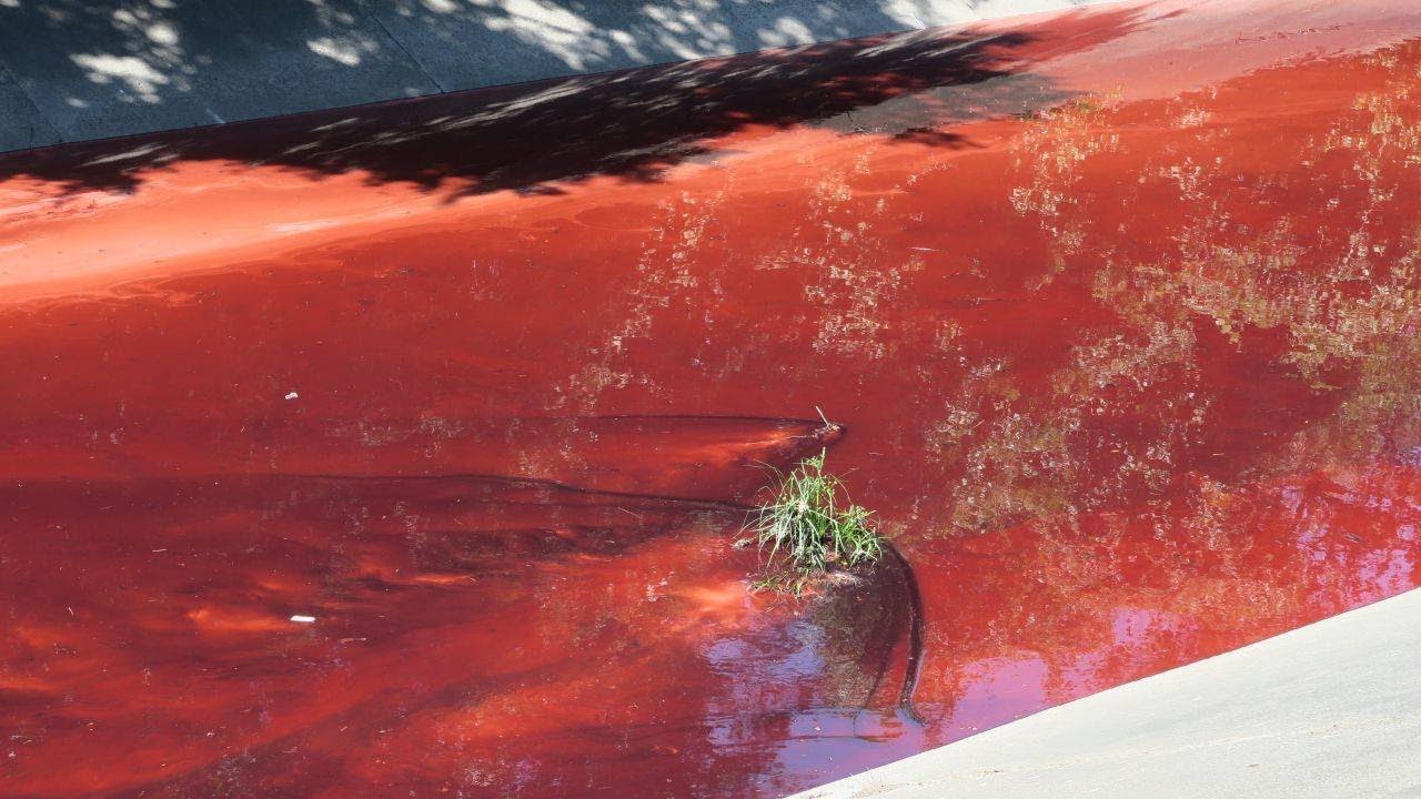 Fire sends chemicals into waterways