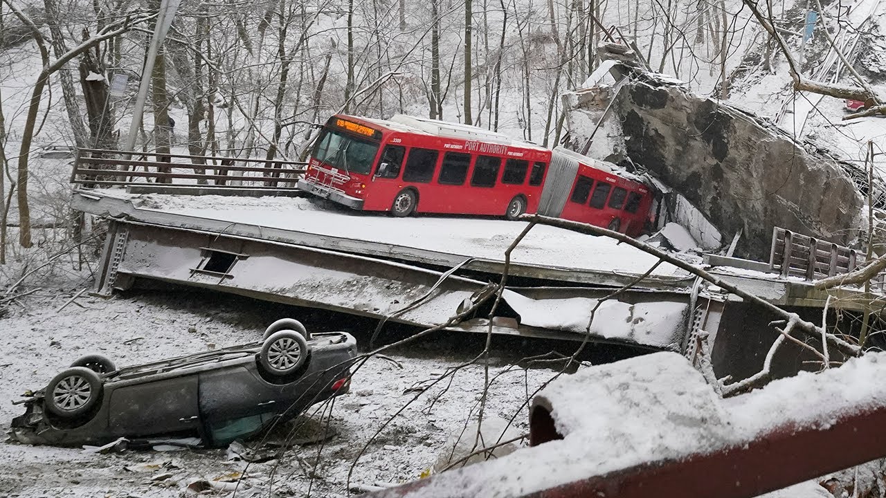 Human chain formed to rescue people from dangling bus after Pittsburgh