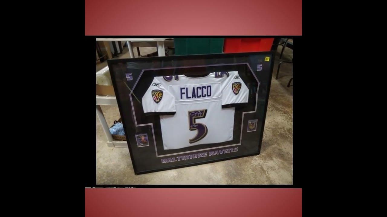 4 hours left. днем и ночь часа. 4 hours left. Just 10 hours left. London to ibiza песня.