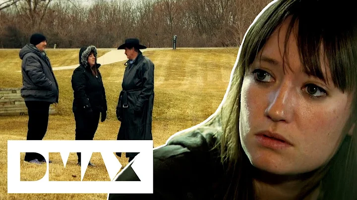 Woman Presents Photographic Evidence Of UFO  | Unc...