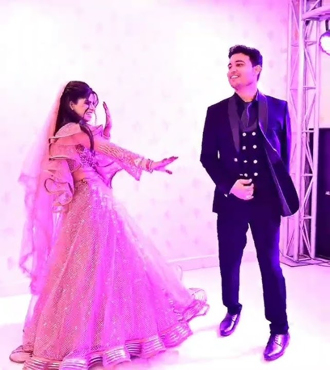 Best Couple Dance On Teri Chunariya Dil Le Gayi #anniversary #coupledance #newlymarried #gown