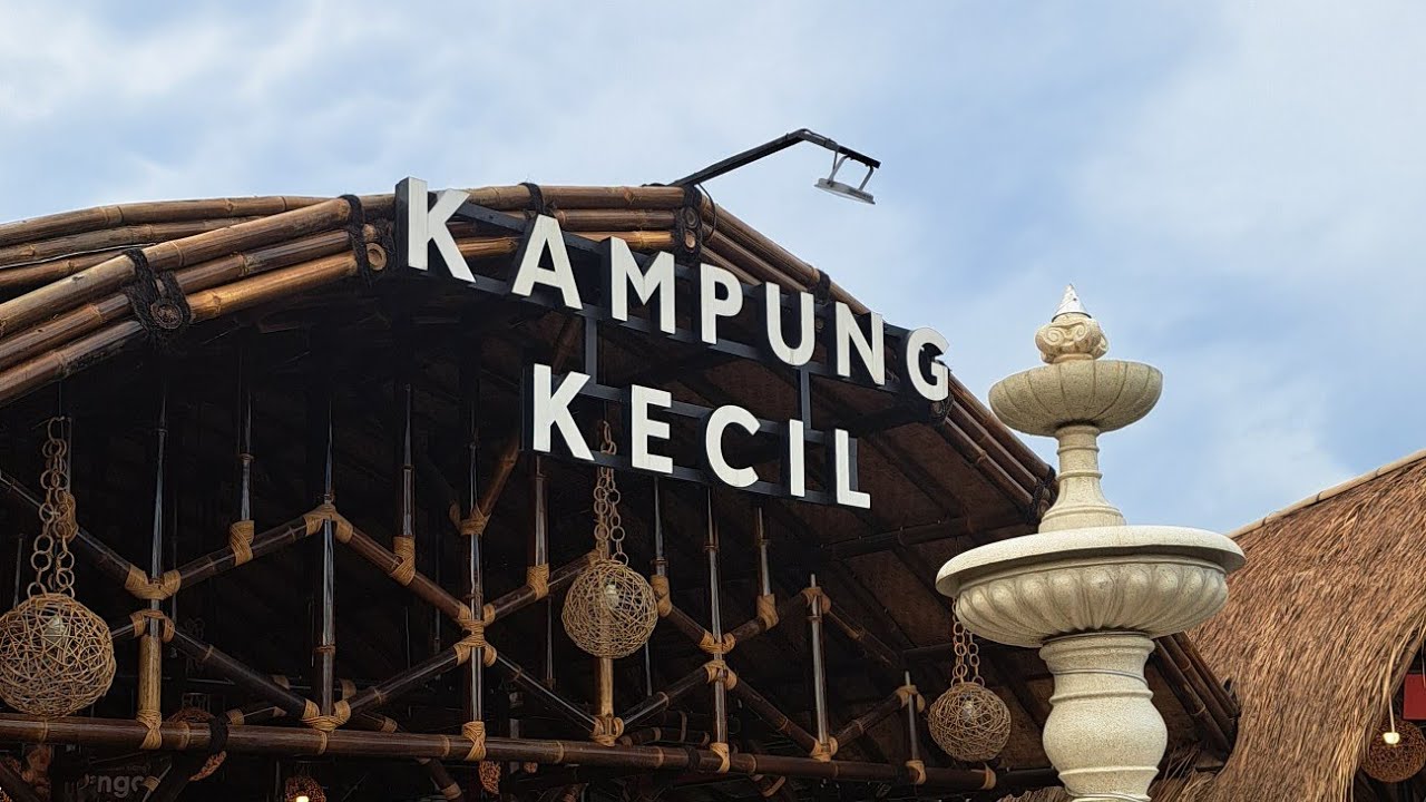 Kampung Kecil Cileungsi - Rumah Makan Sunda Enak Estetik dan