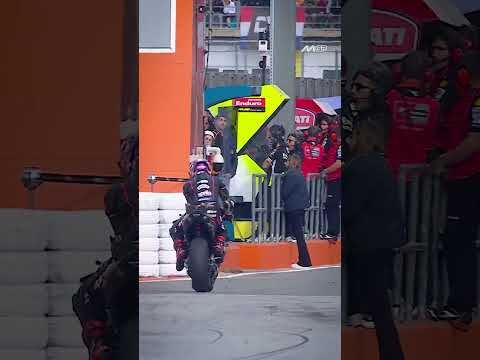 Calling it a day early before shifting the focus to the #ValenciaTest 👋🥹