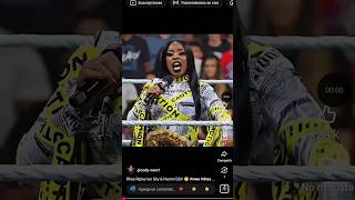 Rhea Ripley iyo ski i Naomi