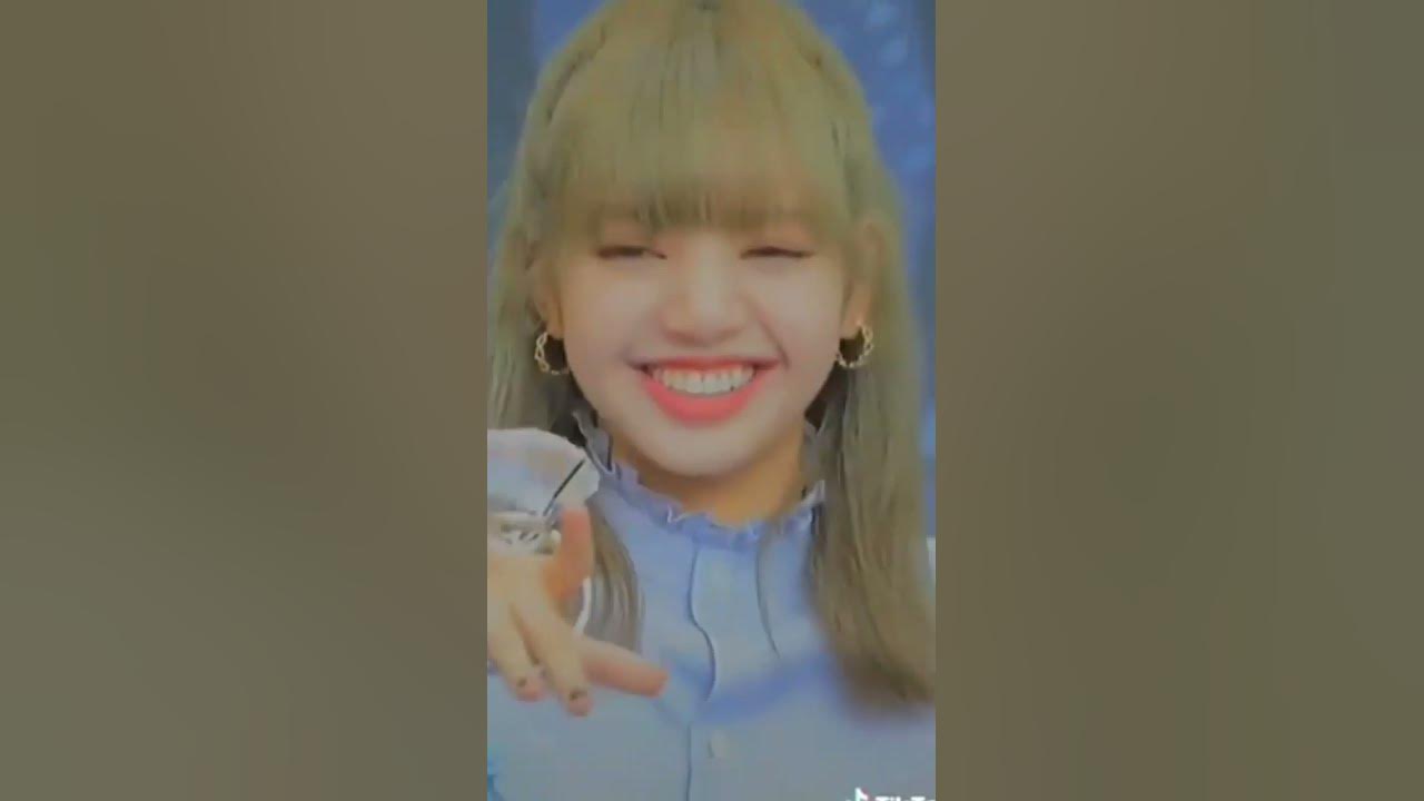 Cute lisa is back 😍| tiktoks | blackpink - YouTube