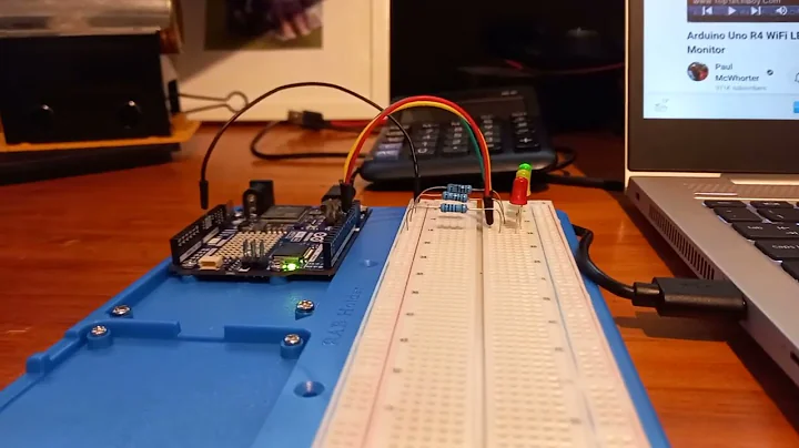 Arduino Uno R4 WiFi LESSON 17: Control Multiple LED from the Serial Monitor
