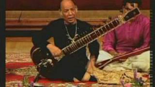 Ustad Vilayat Khan sings Rag Hamir, video sitar, Instrumentos Tradicionales de India