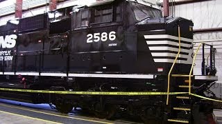 Norfolk Southern (Juniata Locomotive Shops) Tour part 1