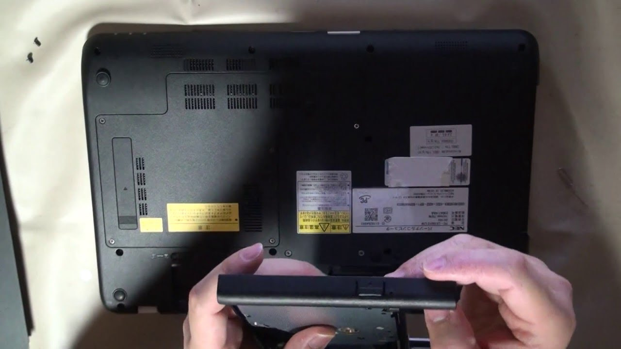 パソコン修理】【NEC LaVie LS150/F】DVDドライブ交換 - YouTube パソコン修理】【NEC LaVie LS150/F】DVDドライブ交換 - YouTube