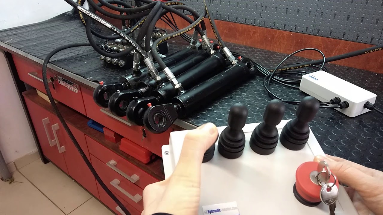 new radio control HYDRAULICMASTER with electric hydraulic valve 4 spool 50l/min YouTube