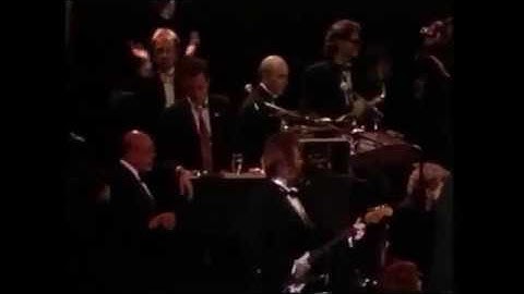 Bob Dylan - Like a Rolling Stone (Rock & Roll Hall of Fame 1988)