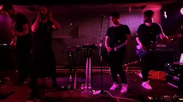 Día Guay #2 - Empty Files - One Step Out (Mogambo, Trintxerpe 2019)